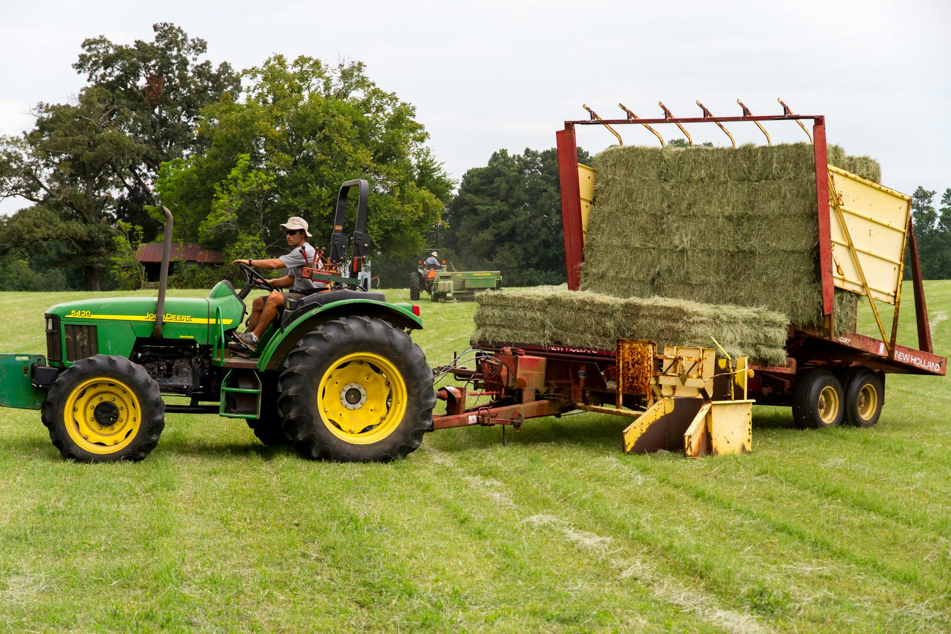 Tractor 3